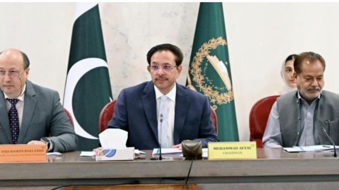 اسلام آباد: میٹروپولیٹن کارپوریشن لاہور کے میٹروپولیٹن آفیسر (ریگولیشن) کو قومی اسمبلی کی قائمہ کمیٹی نے طلب کرلیا